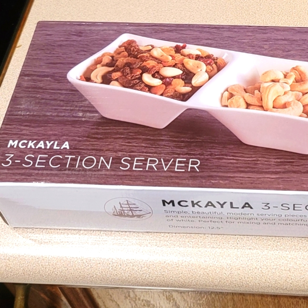 Bowring McKayla 3-Section Server